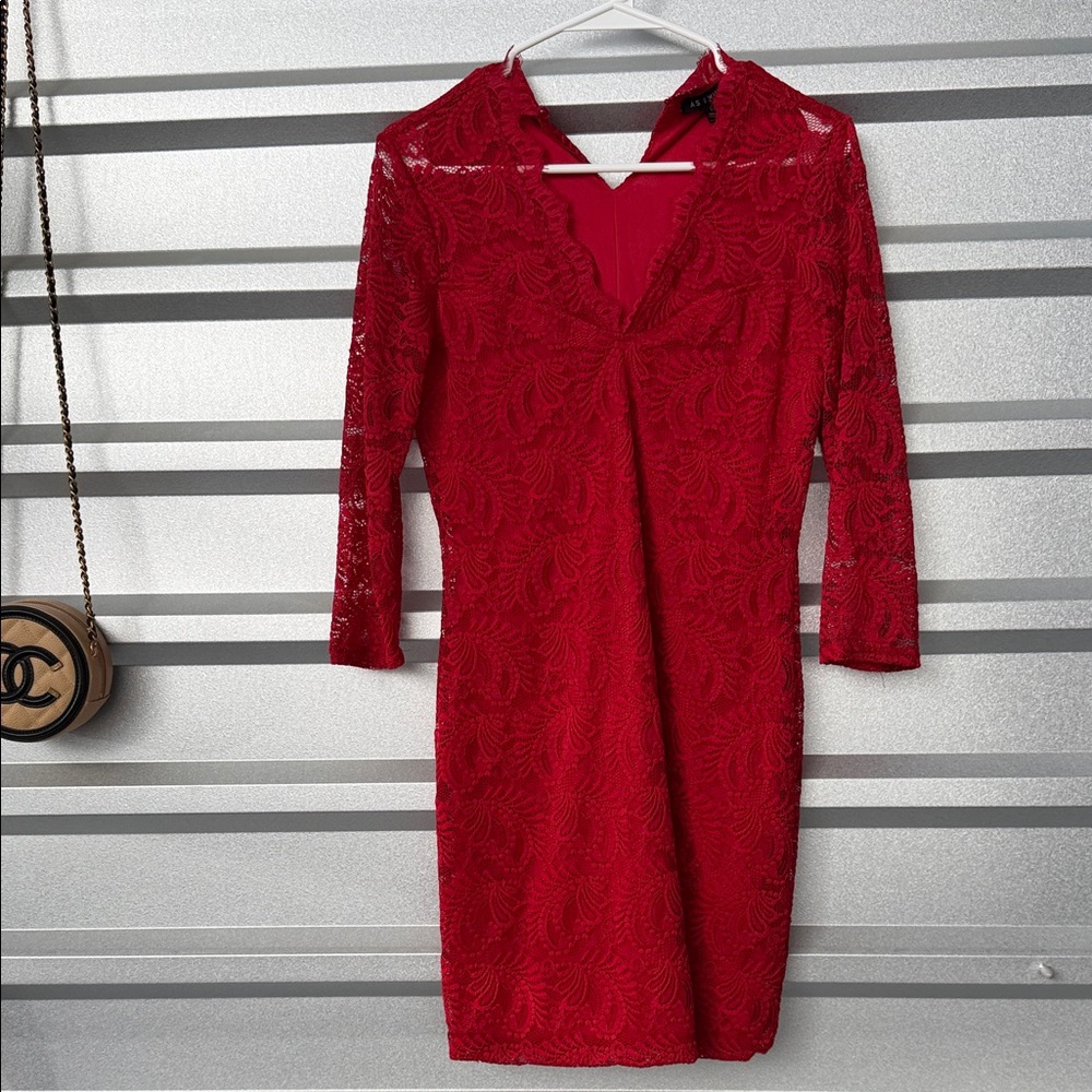 Elegant Red Lace Dress